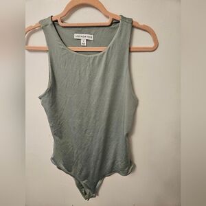 NWOT Women's Green Sleeveless Bodysuit